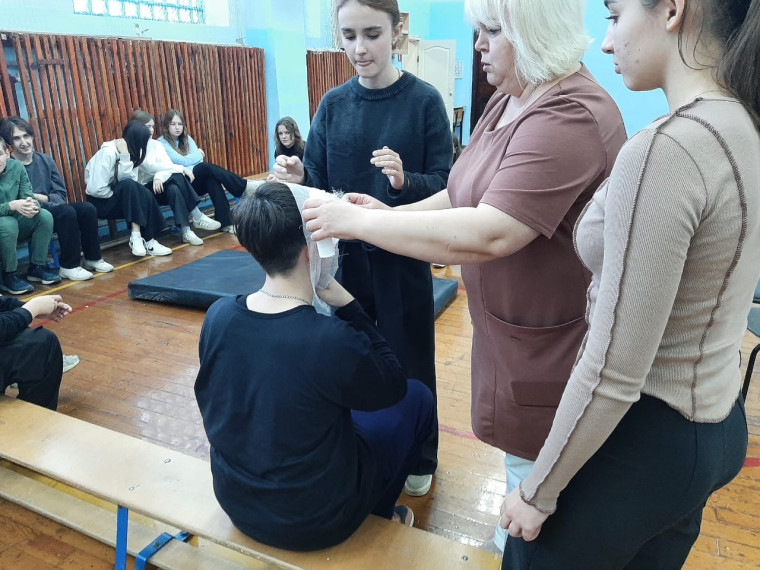 Открытое занятие - практикум по оказанию первой медицинской помощи.
