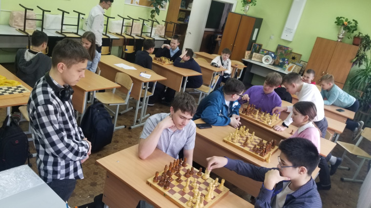 Апрельский шахматный турнир.
